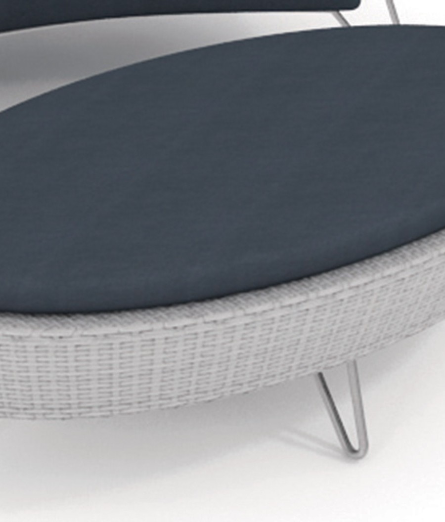 halo ottoman oval white 250FT103P2SS web