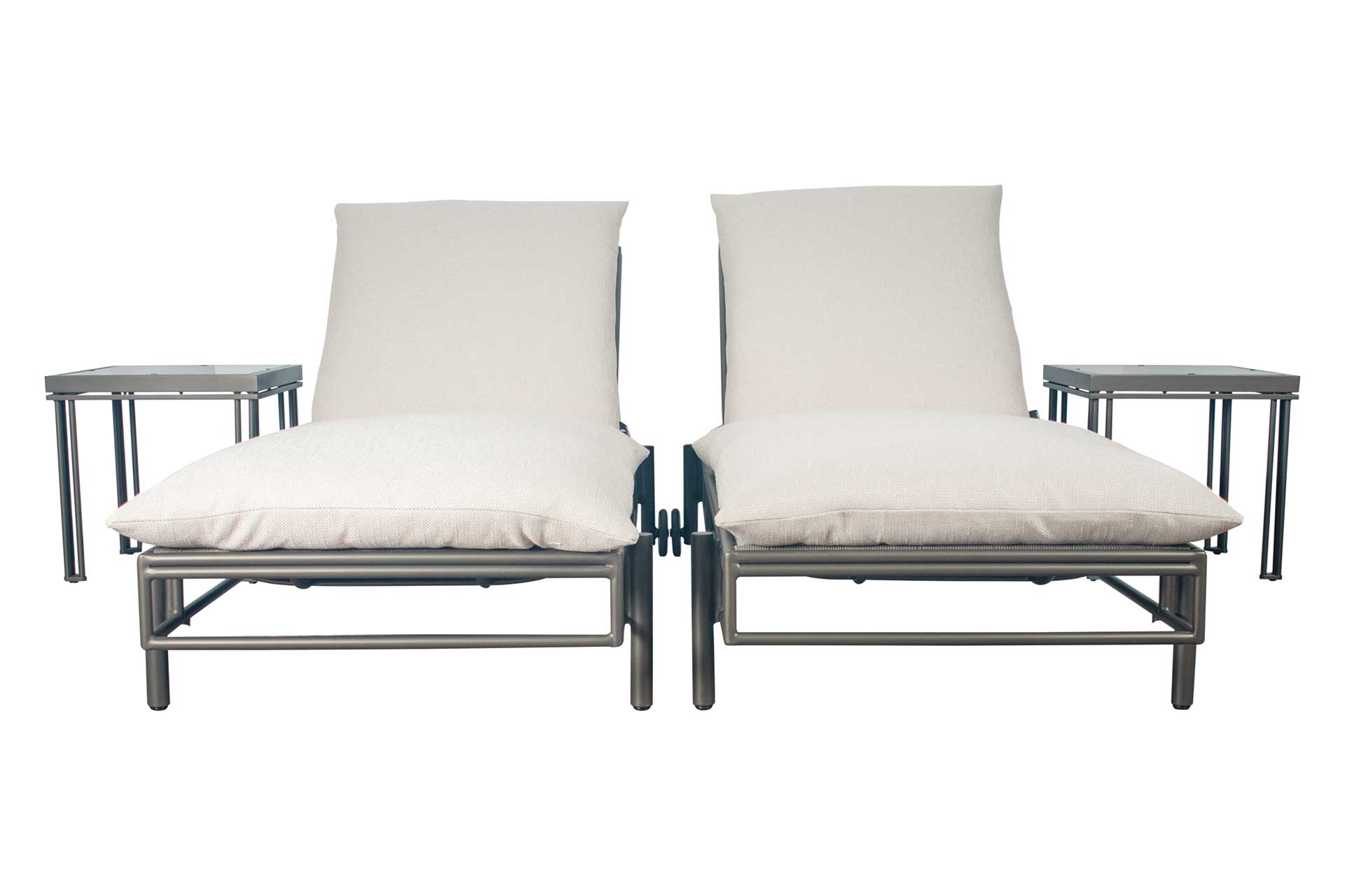 arch hebrides groups pool chaise side tables A620230055 A62023198 13 web